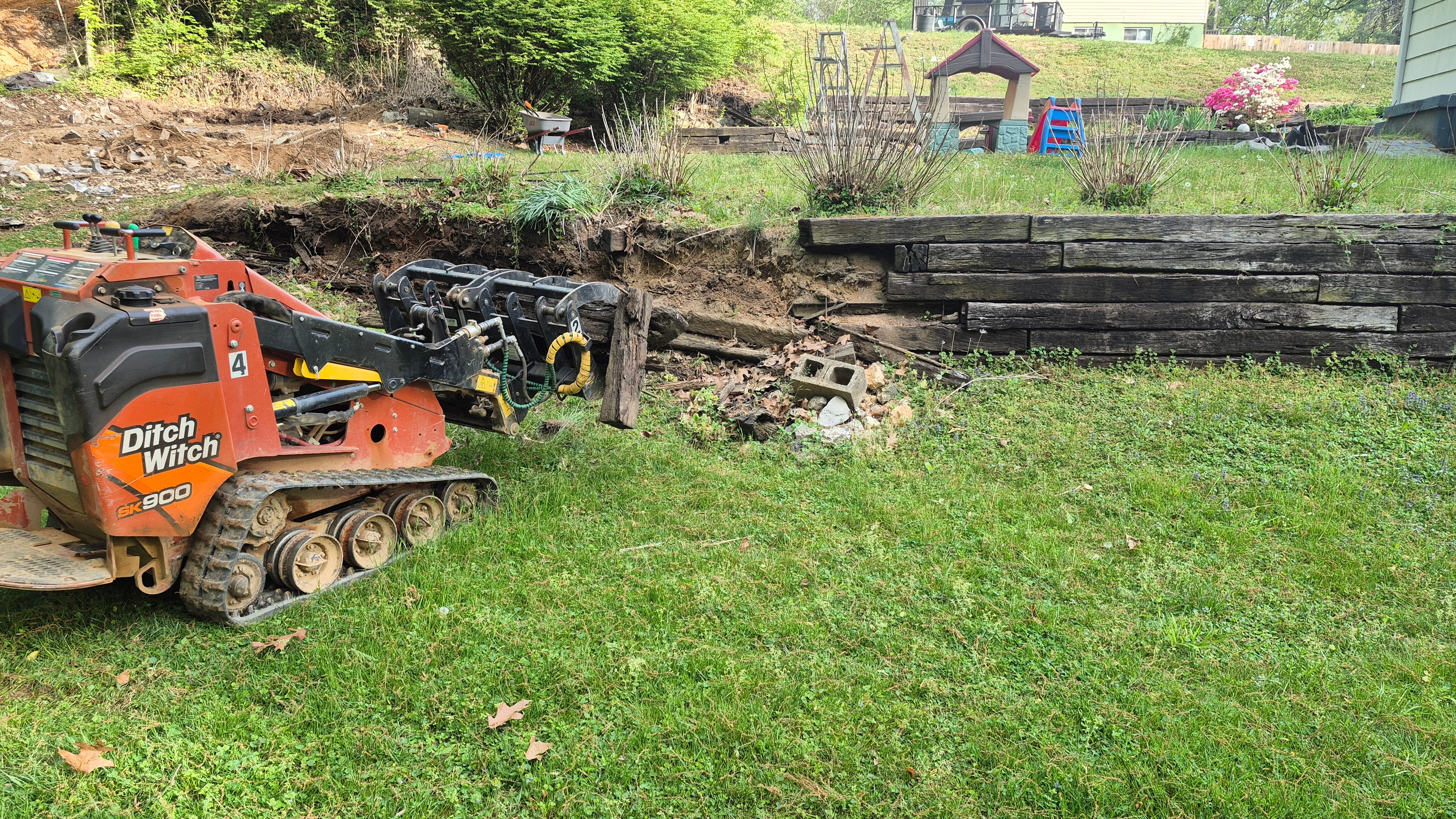 Residential house demolition project